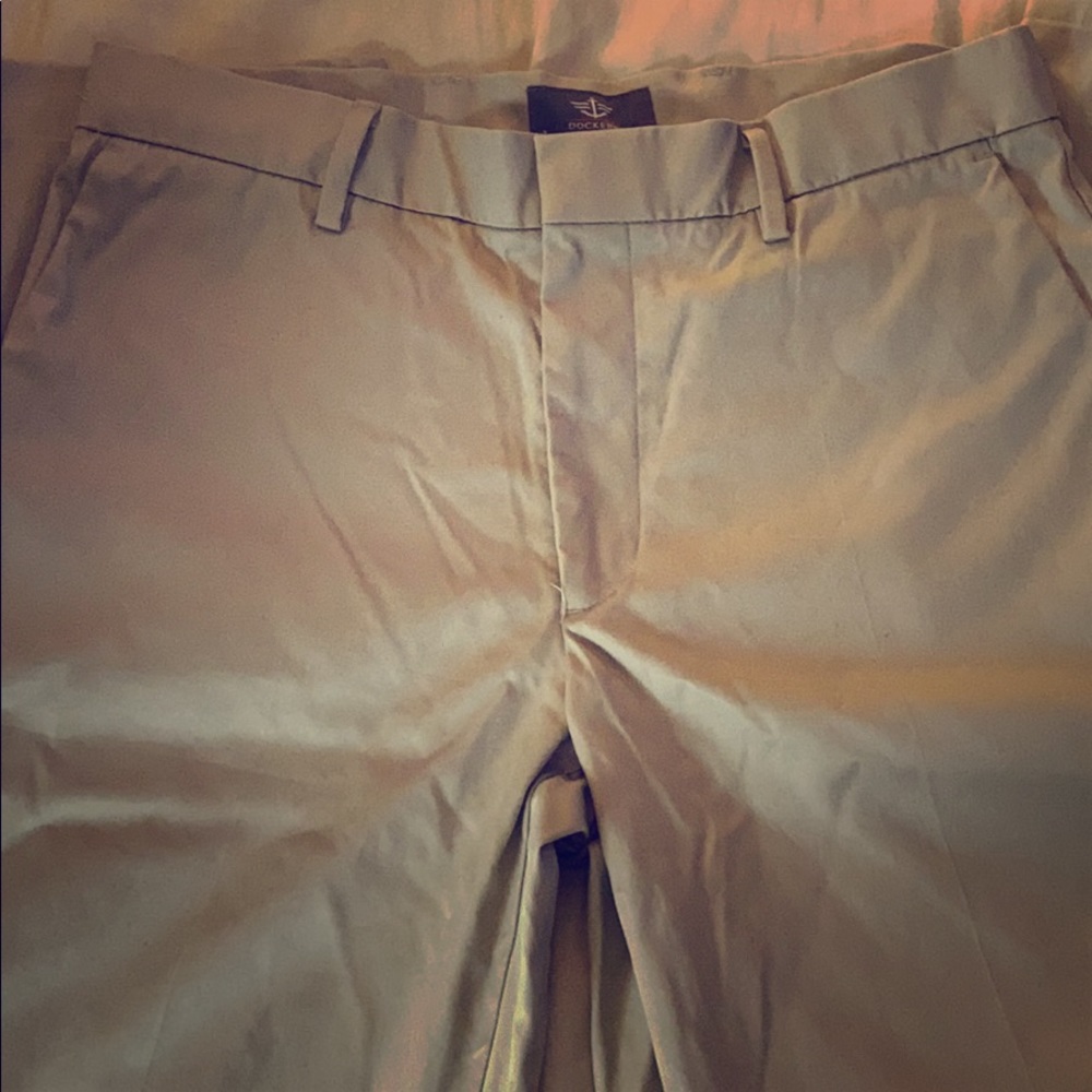 Men’s Dockers Khakis 32X32